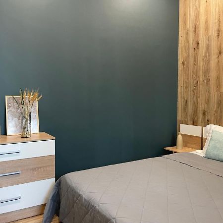 Whitehome In Park Avenue Exclusive 아스타나 외부 사진
