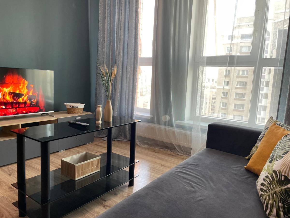 Whitehome In Park Avenue Exclusive 아스타나 외부 사진